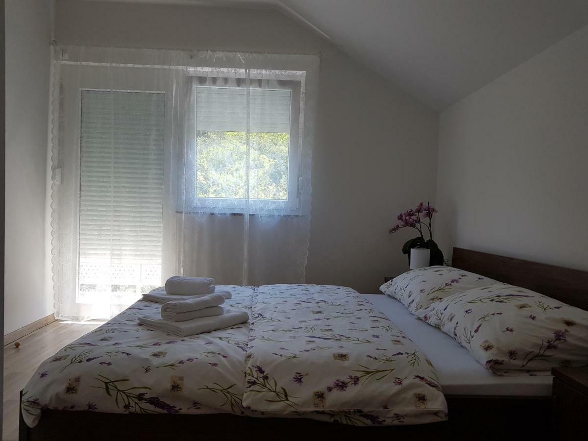 Apartmani Hrsak Krapina Exterior foto