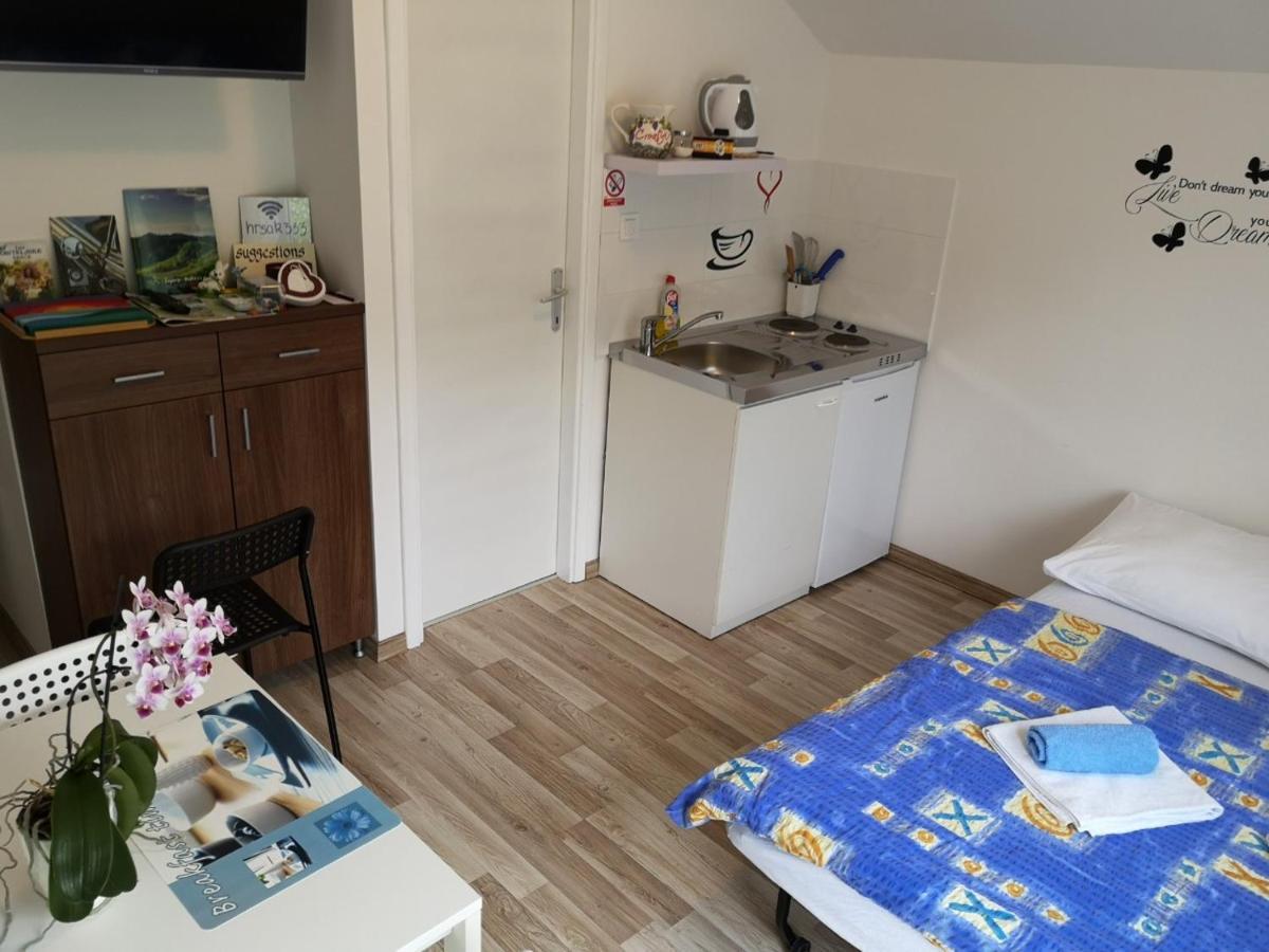 Apartmani Hrsak Krapina Exterior foto