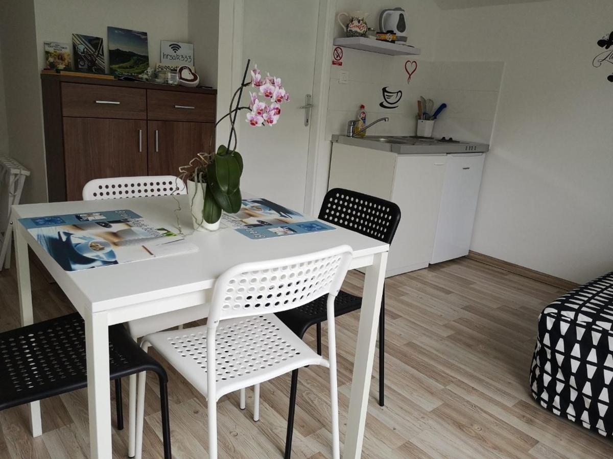 Apartmani Hrsak Krapina Exterior foto